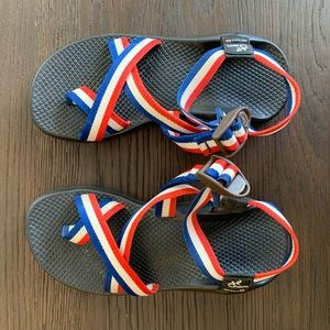 custom chacos